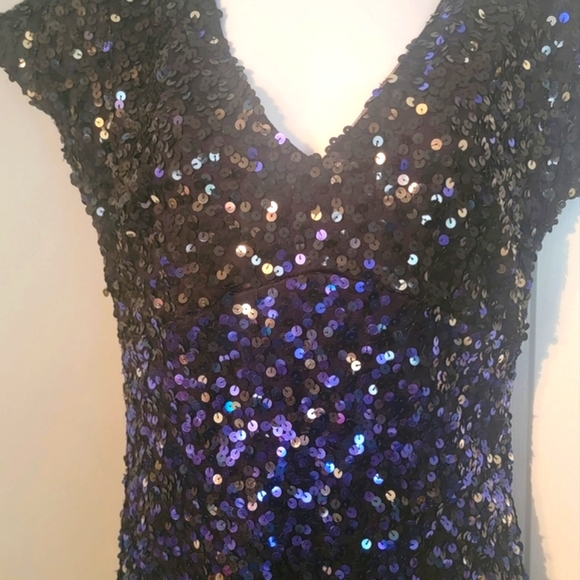 Arden B Sequin Cocktail Dress - Picture 3 of 6
